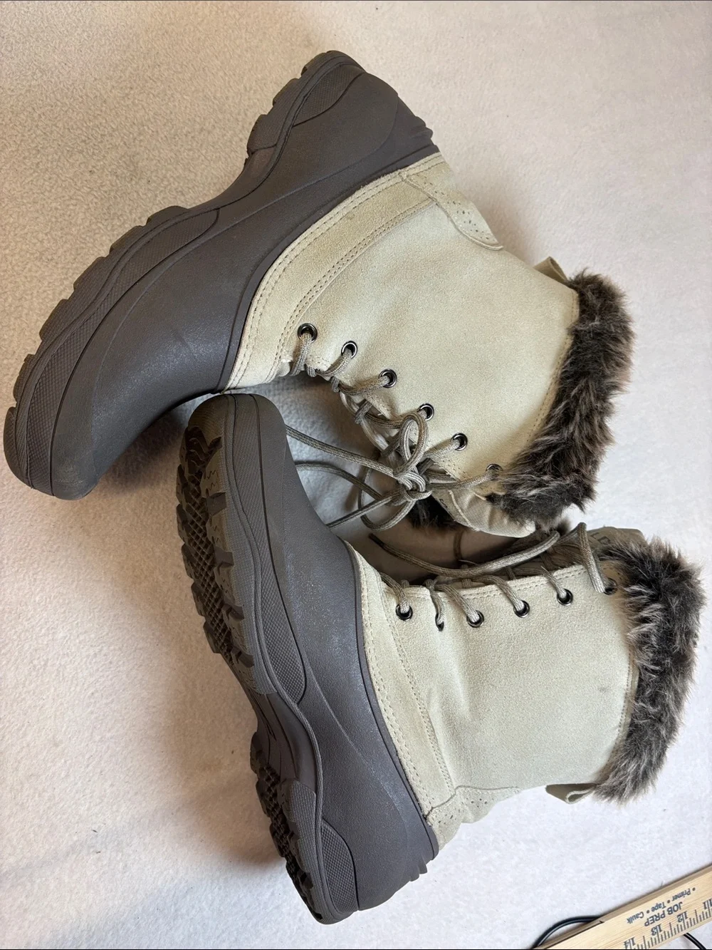 Field & Stream Women's Tan and Brown Lace-Up Winter Boots with Faux Fur Cuff
